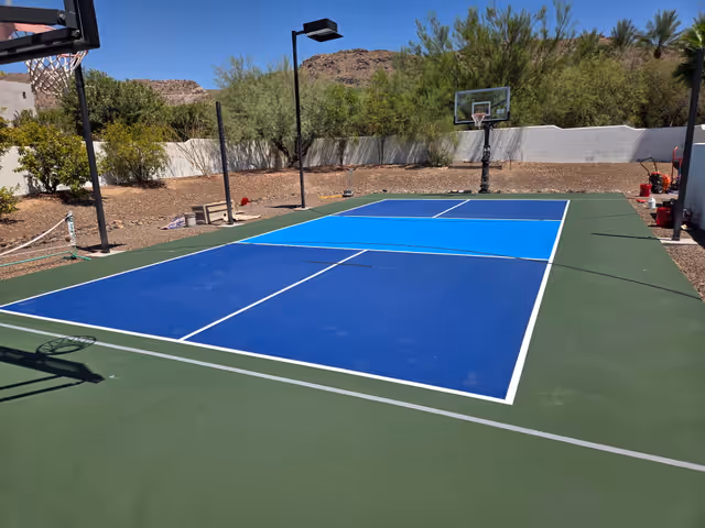 Outdoor pickleball court with mountain views in Arizona